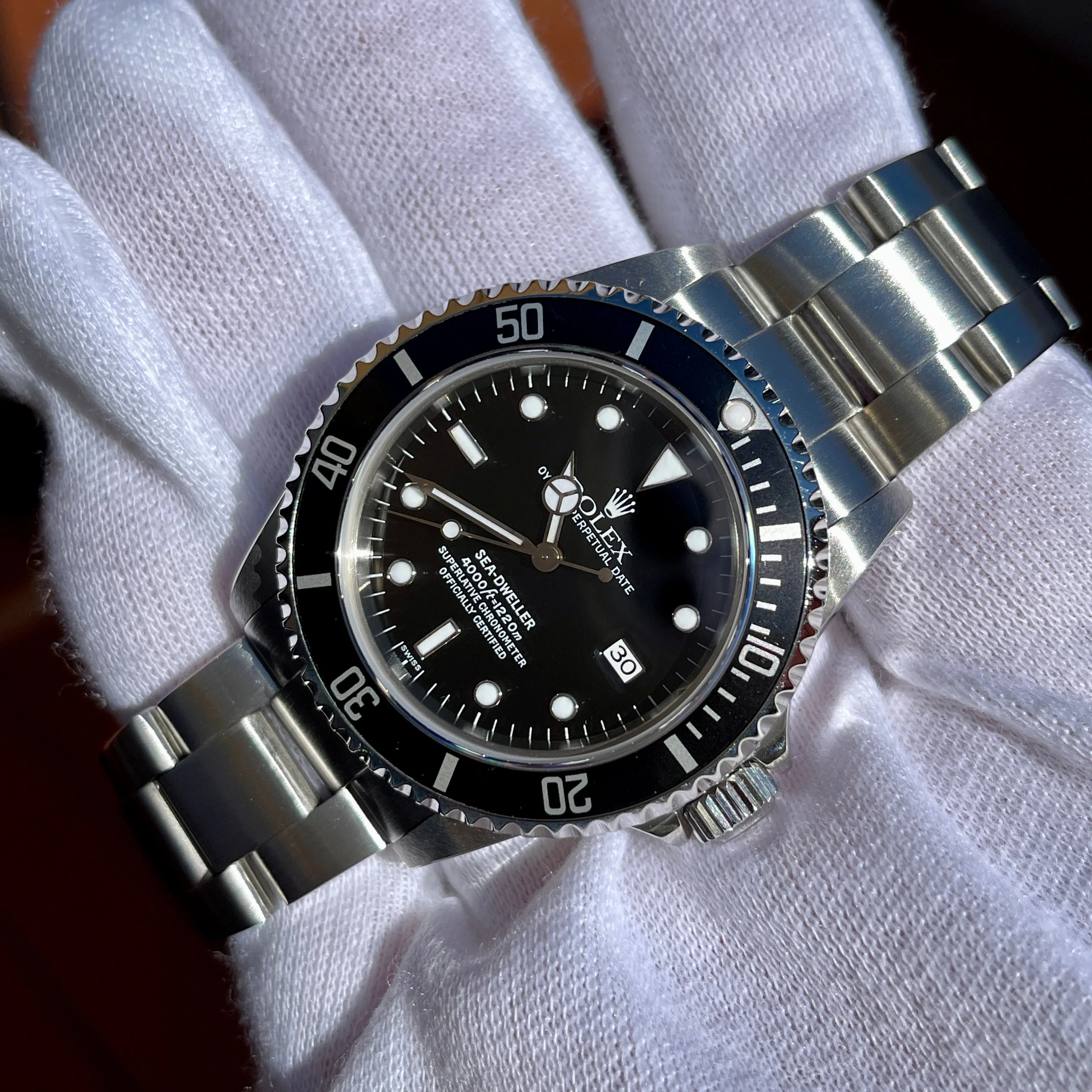 1999 Rolex Sea Dweller 16600 Swiss Only Stainless Steel Oyster Automatic Wristwatch Box Papers
