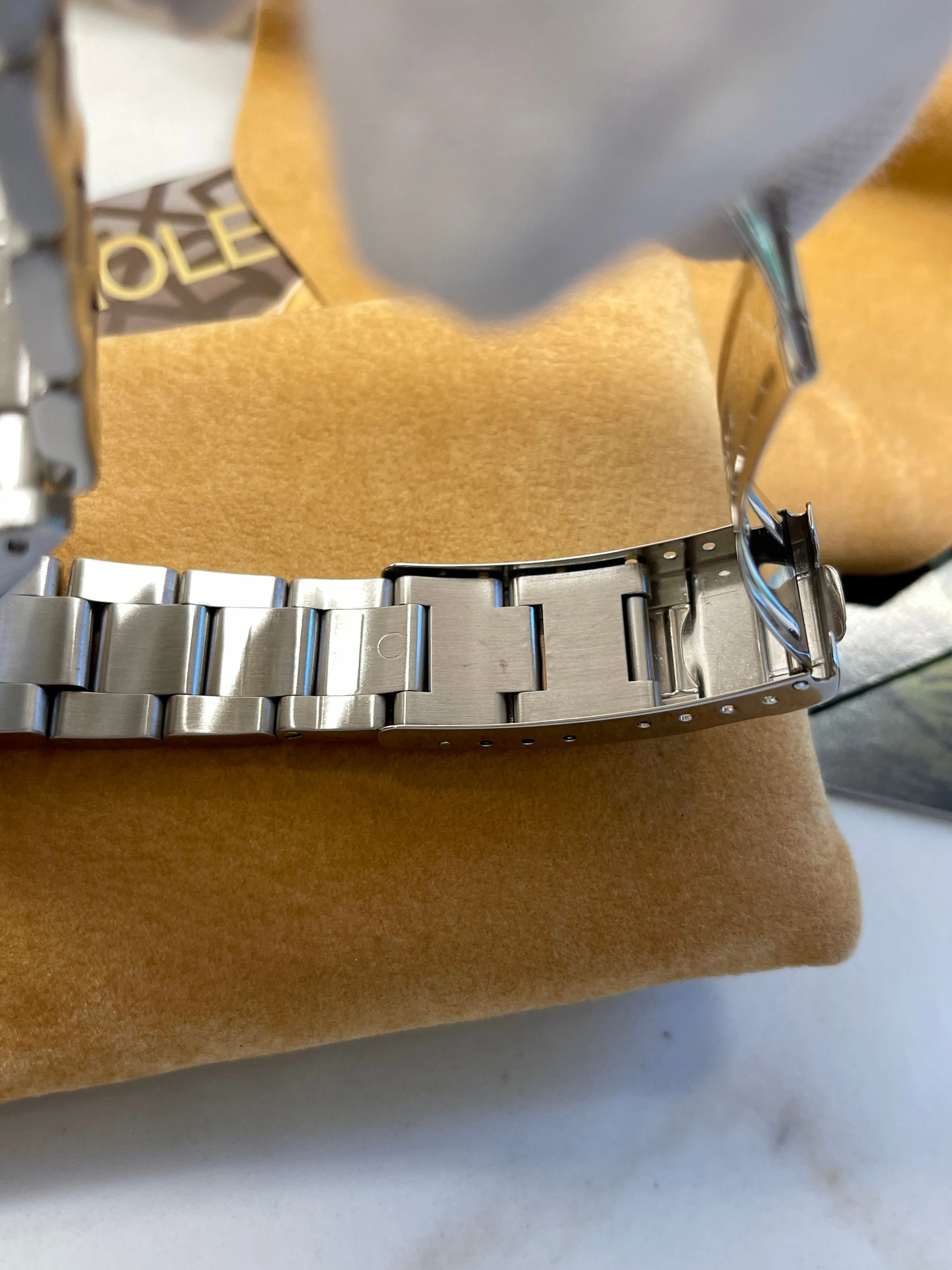 1999 Rolex Sea Dweller 16600 Swiss Only Stainless Steel Oyster Automatic Wristwatch Box Papers