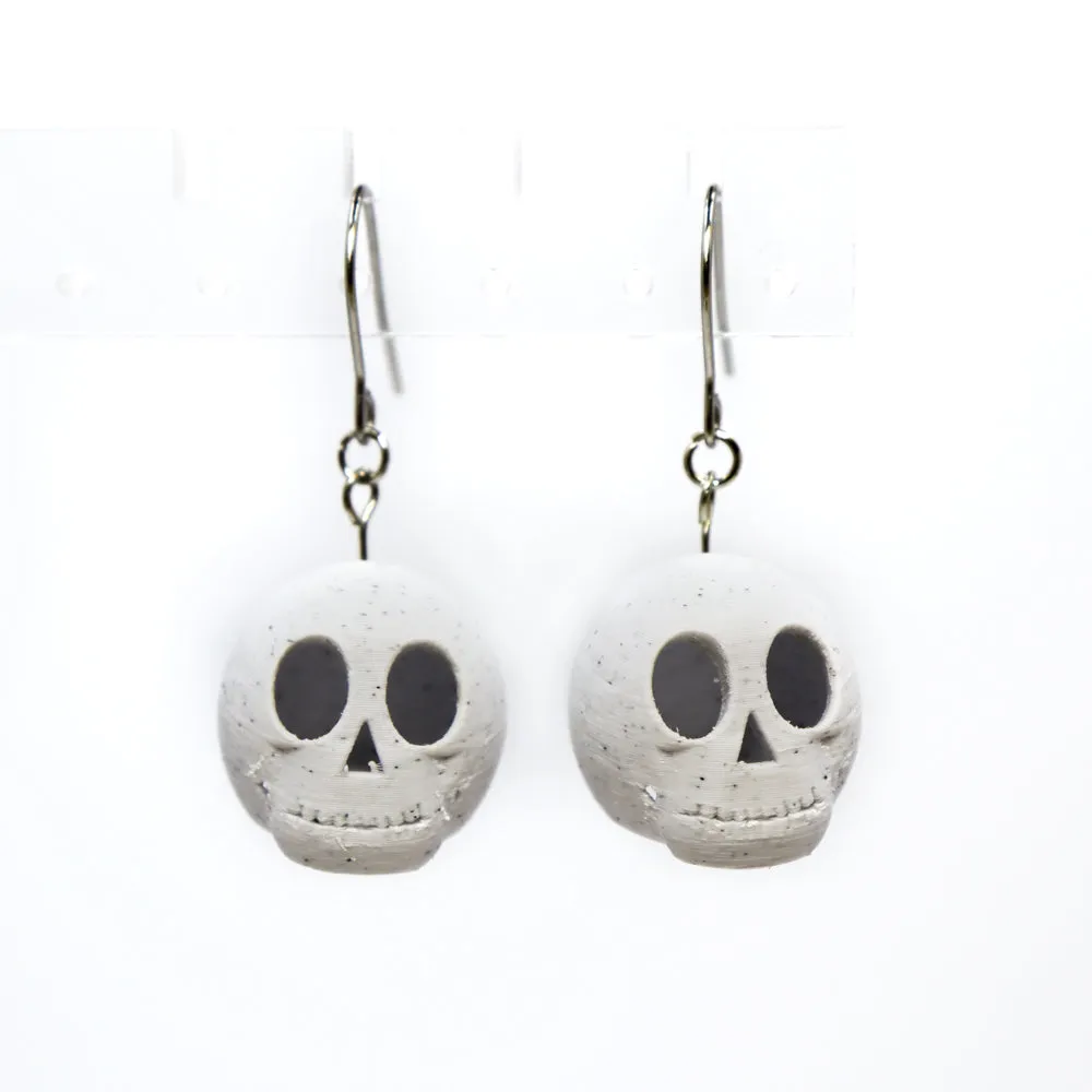 3D Printed Skully Hanging Earrings in Marbled Grey