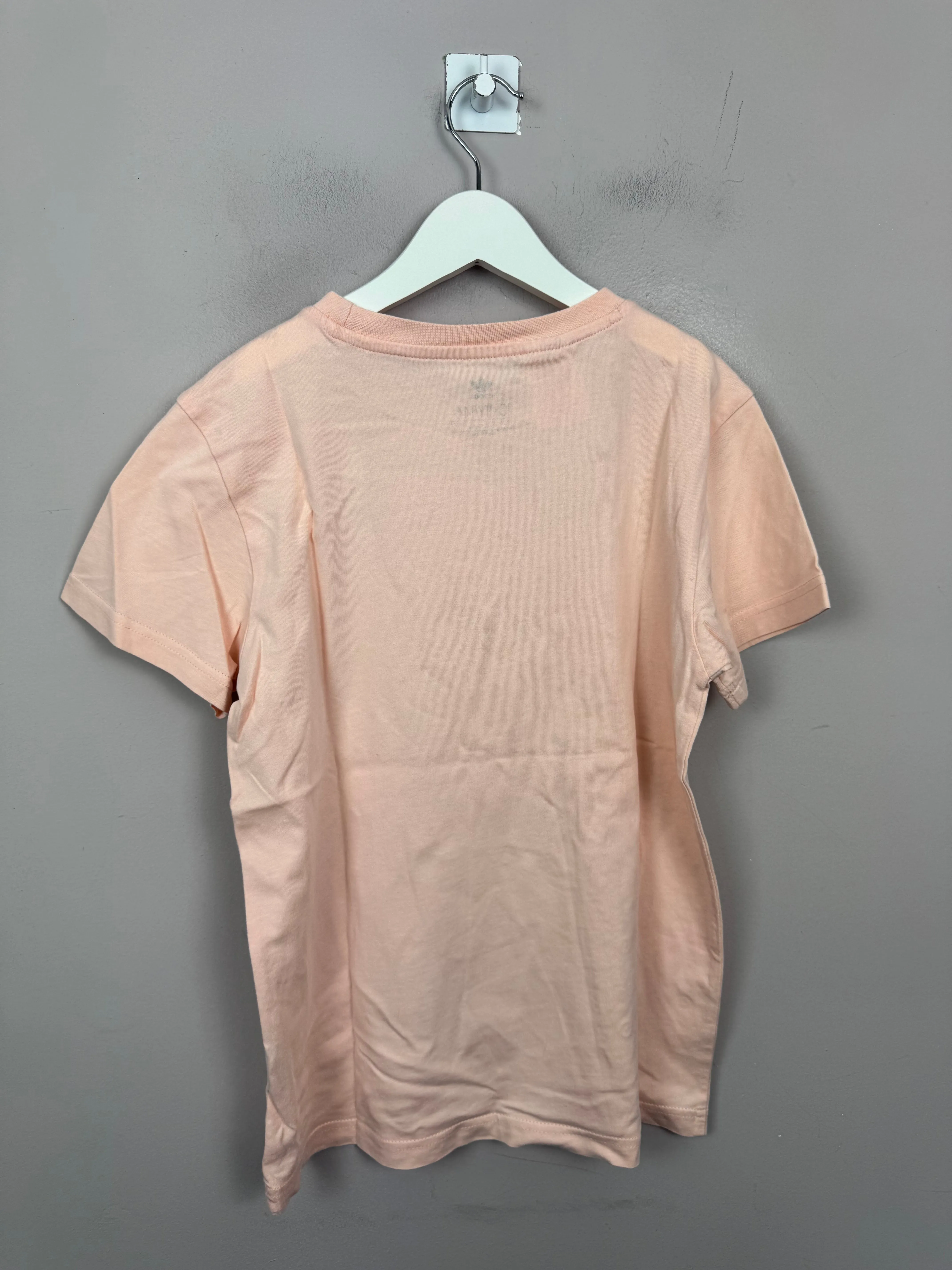 Adidas Apricot T-shirt 10-11y