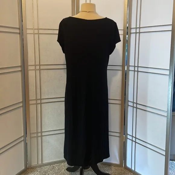 &quot;GARNET Hill&quot; Simple Black Dress- Size 12