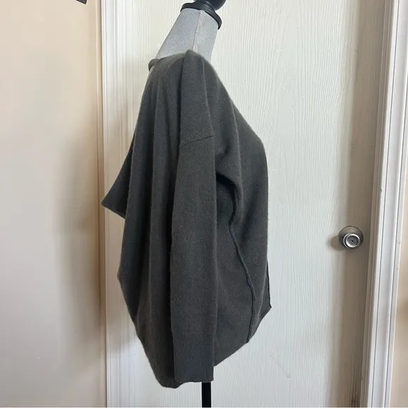 Anthropologie Reese Cashmere Tunic Sweater.