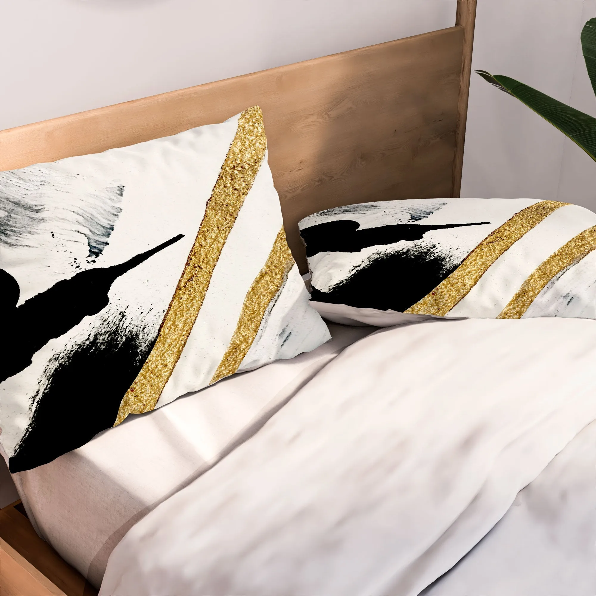 ARMOR 8 A MINIMAL ABSTRACT PIE PILLOW SHAMS
