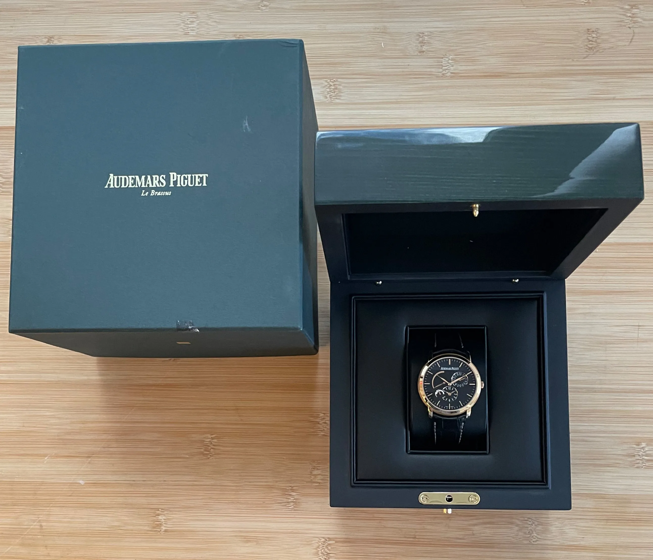 Audemars Piguet, Jules Audemars Dual Time, Ref. 26380OR.OO.D002CR.01