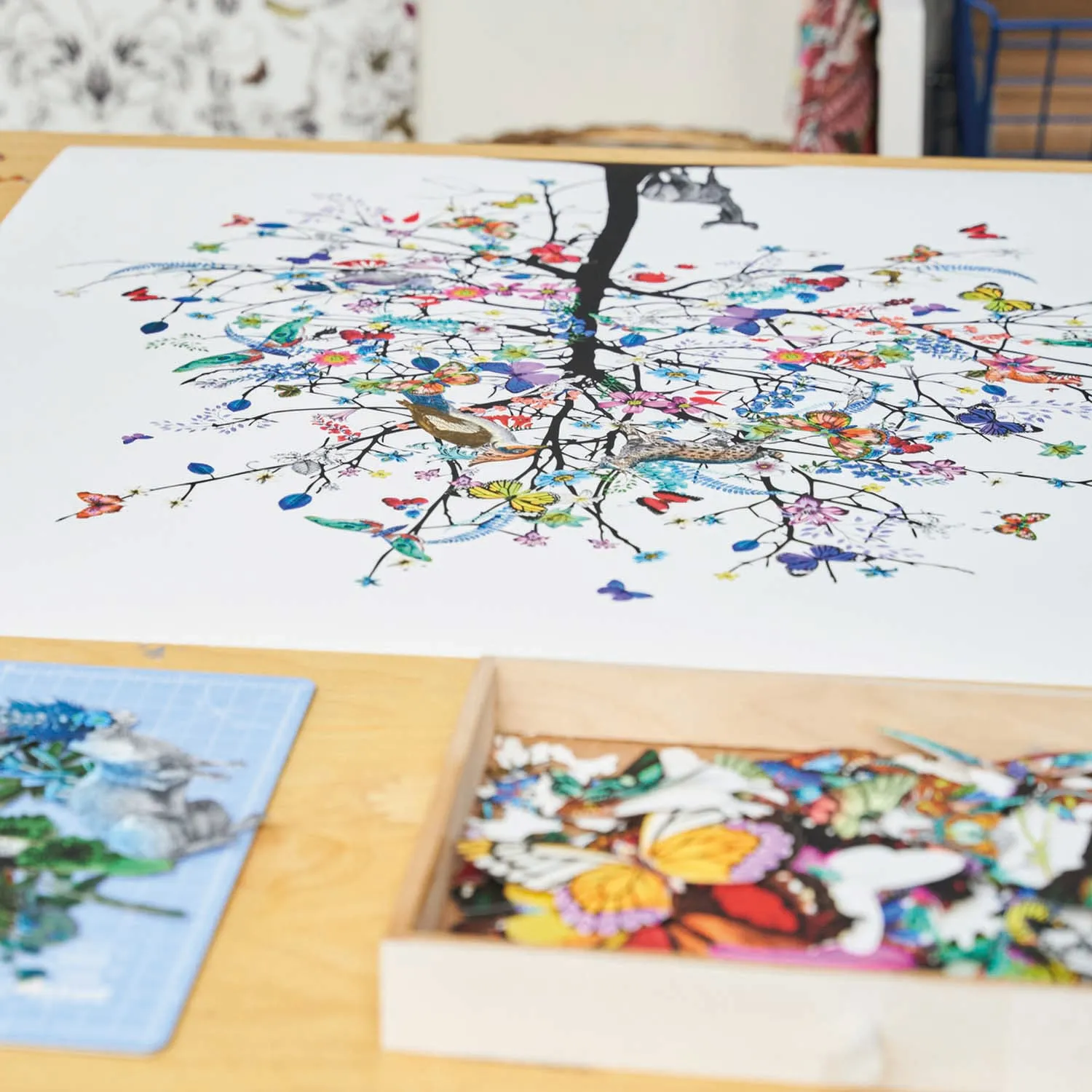Blár Stag Tree - Art Print