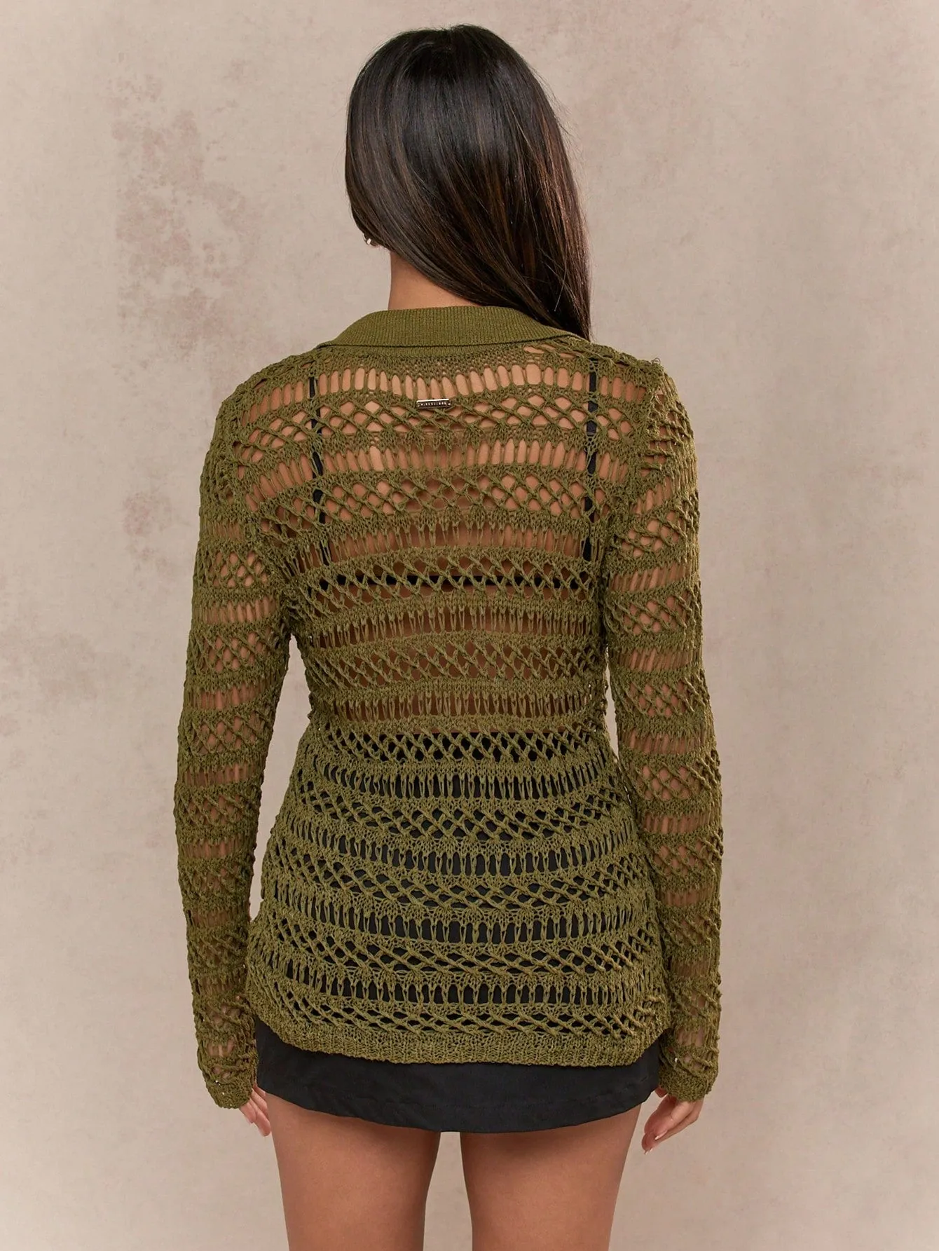 Blusa de botones tejida a ganchillo para invierno