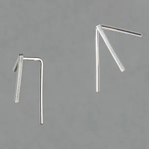CLOCKWORK EARRING