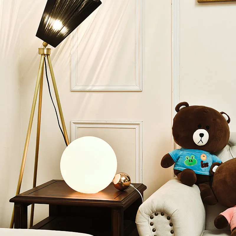 Copycat Modern Table Lamp