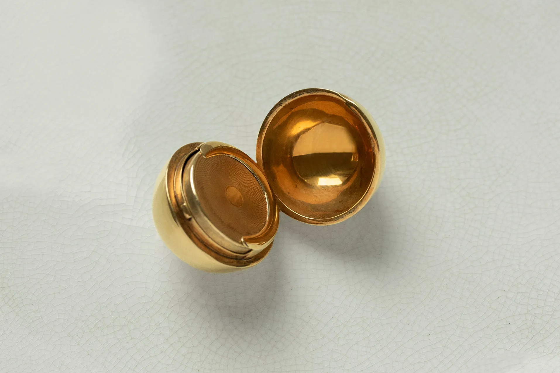 Early 20th Century Large Gold Orb Locket
