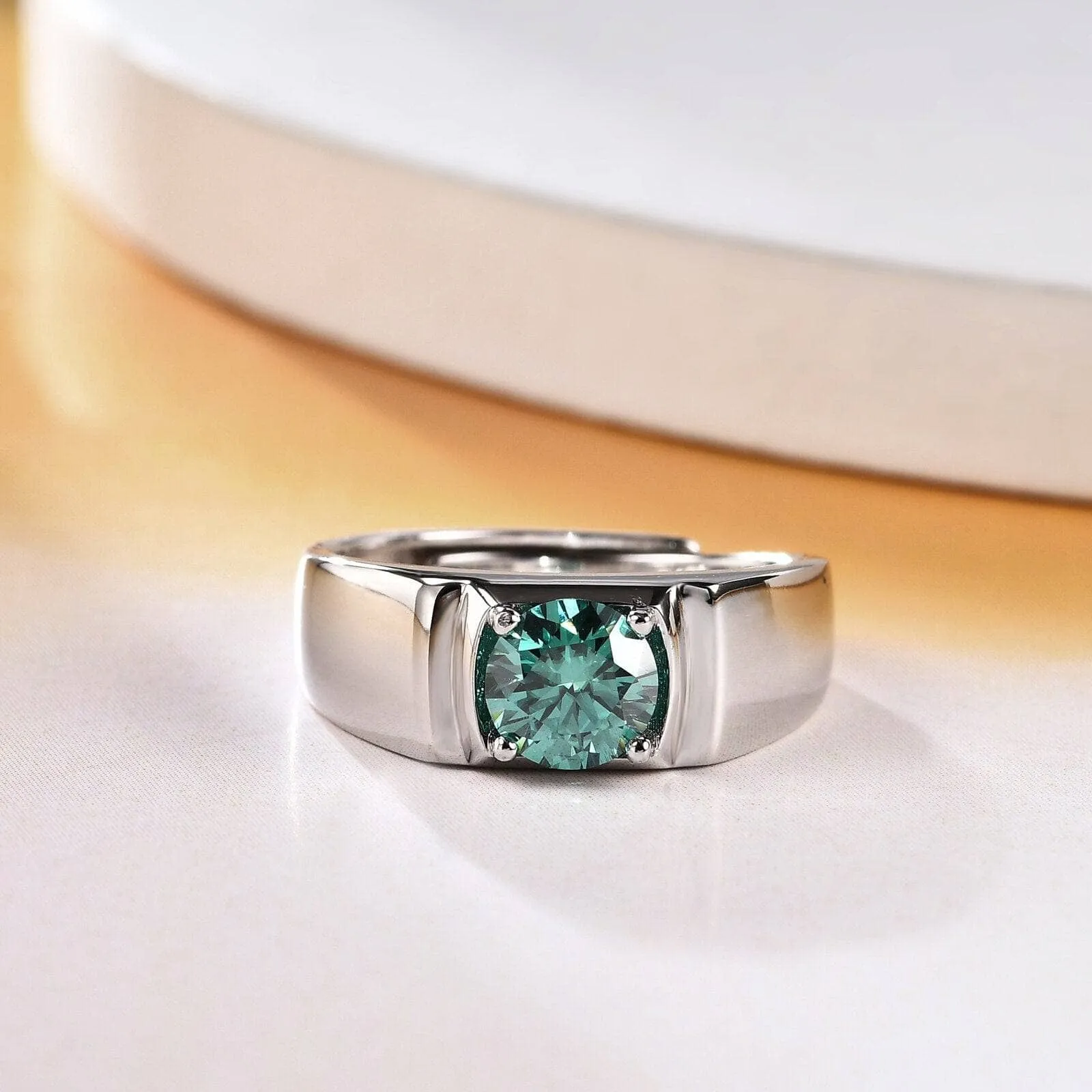Elegant 1ct Diamond Wedding Ring