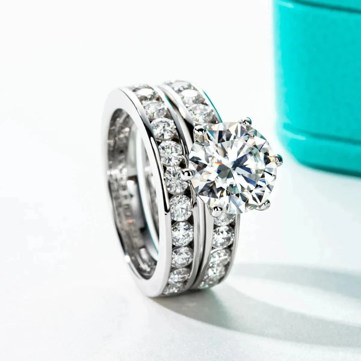 Elegant 3.0 Ct Round Diamond Engagement Ring Set