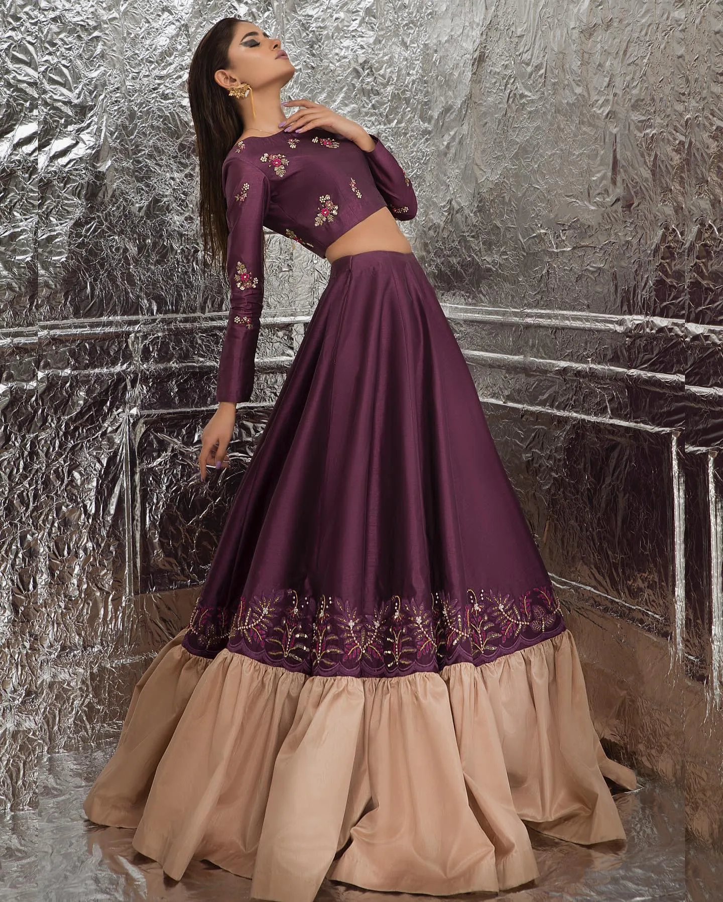 Elegant Pakistani Bridal Purple Lehenga Choli Dress