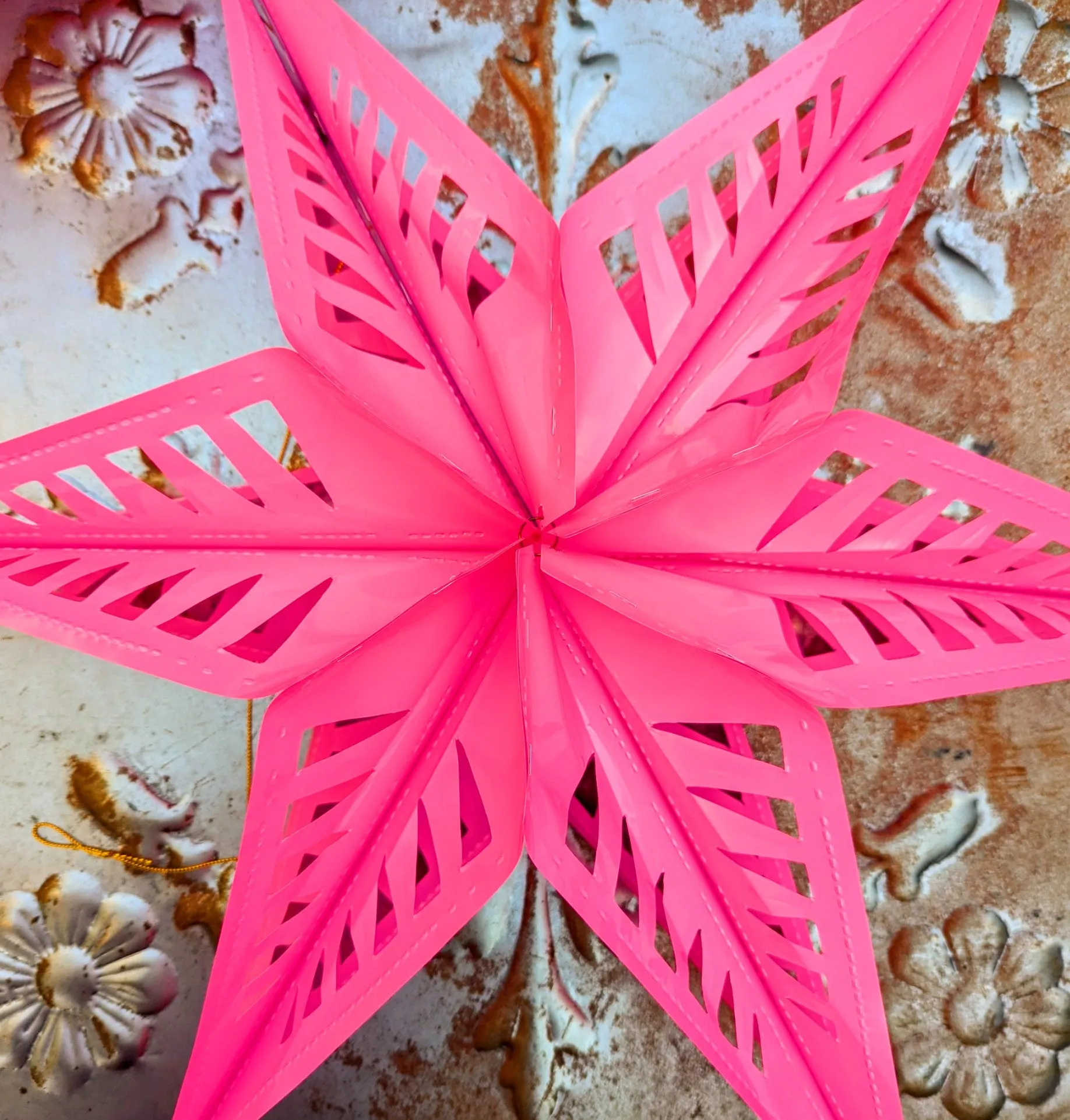 Folding neon stars