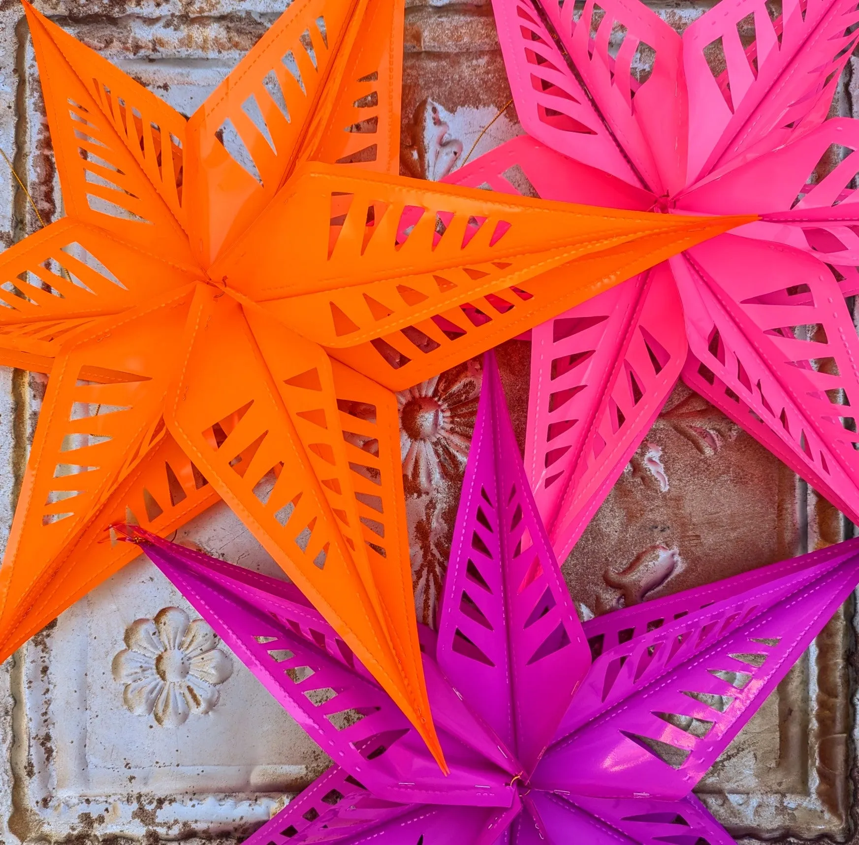 Folding neon stars