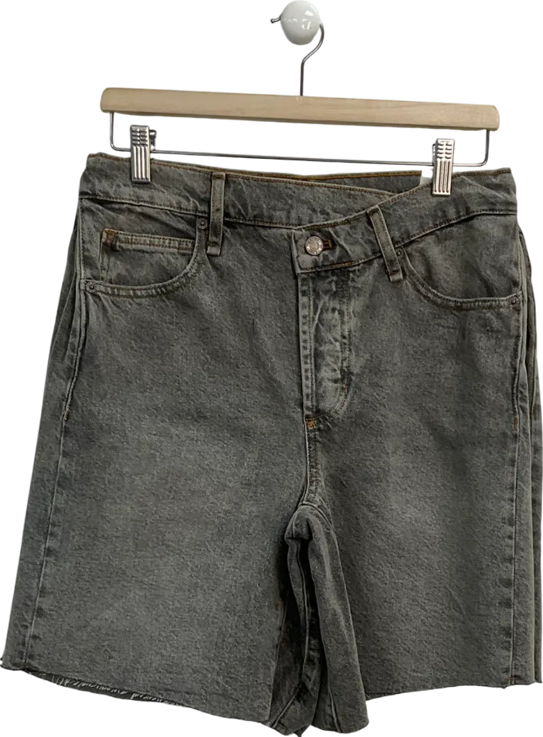 Free People Grey Boomerang Long Mid rise denim Shorts W28