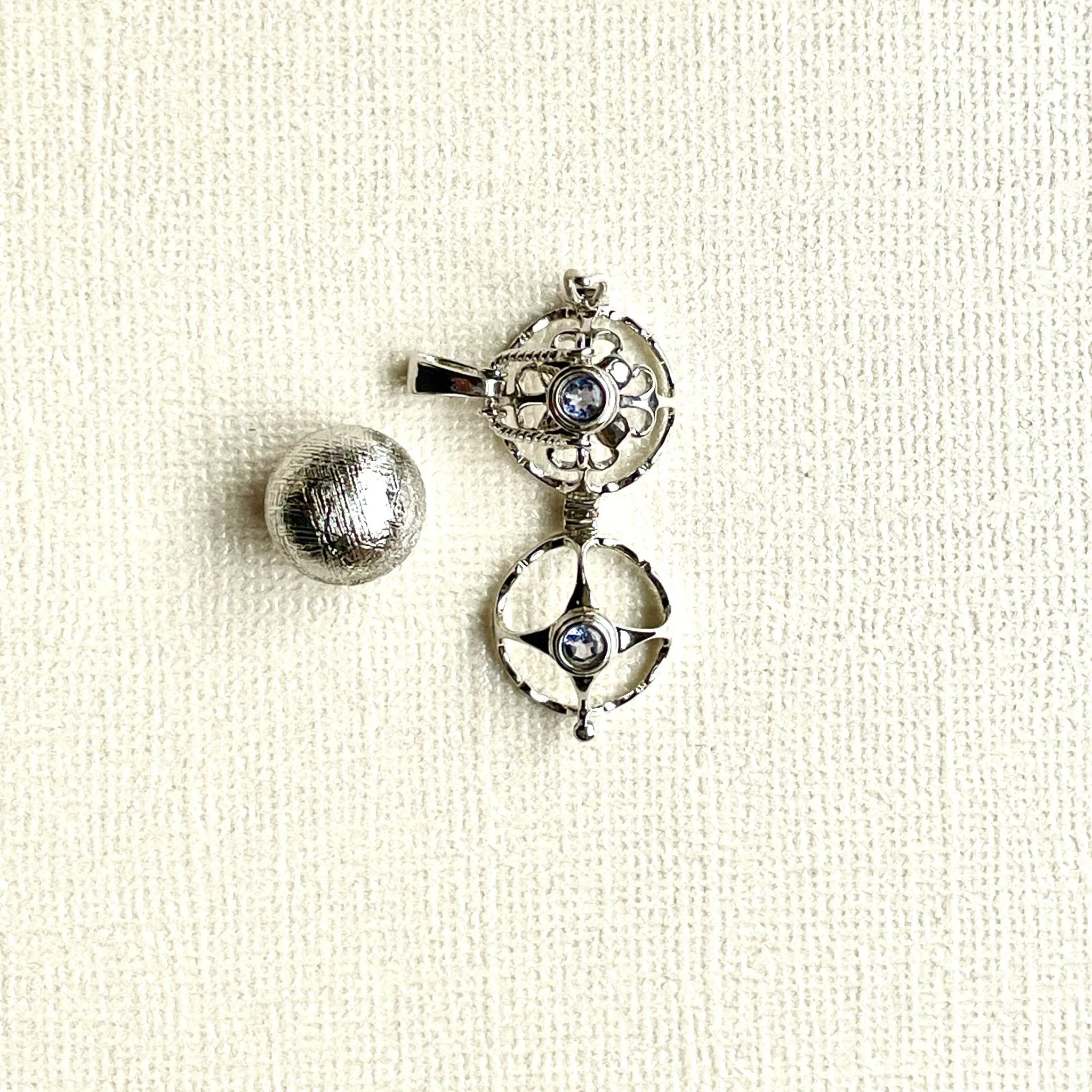 Genie meteorite pendant