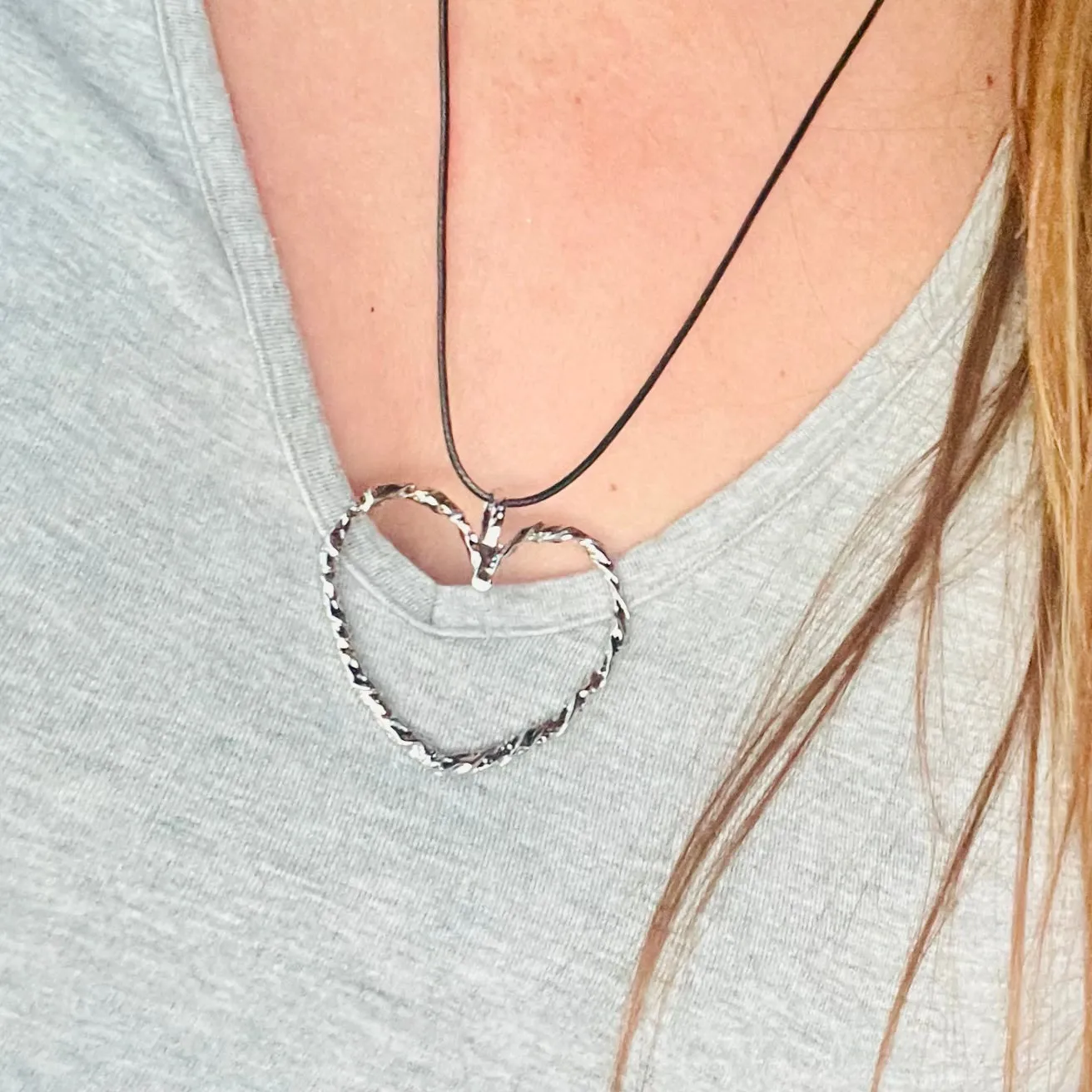 Goth Hollow Heart Pendant Choker Necklace