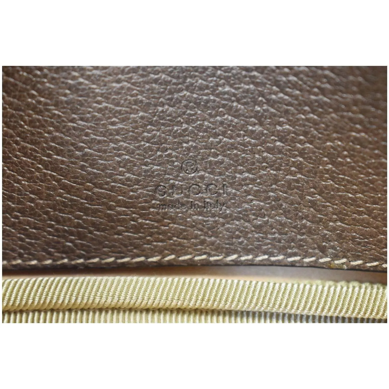GUCCI Ophidia GG Supreme Monogram Phone Case Wristlet Brown 517366