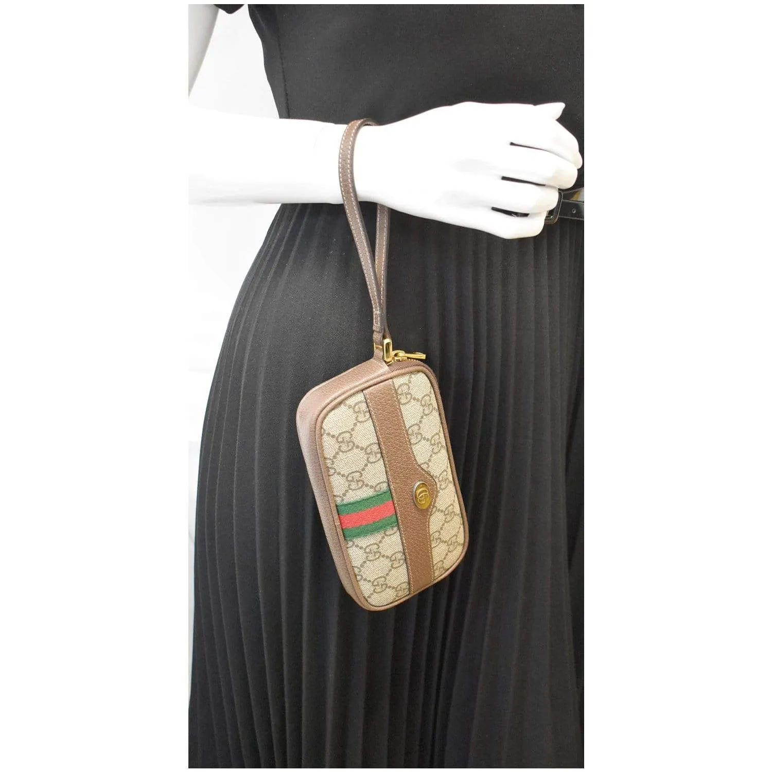 GUCCI Ophidia GG Supreme Monogram Phone Case Wristlet Brown 517366