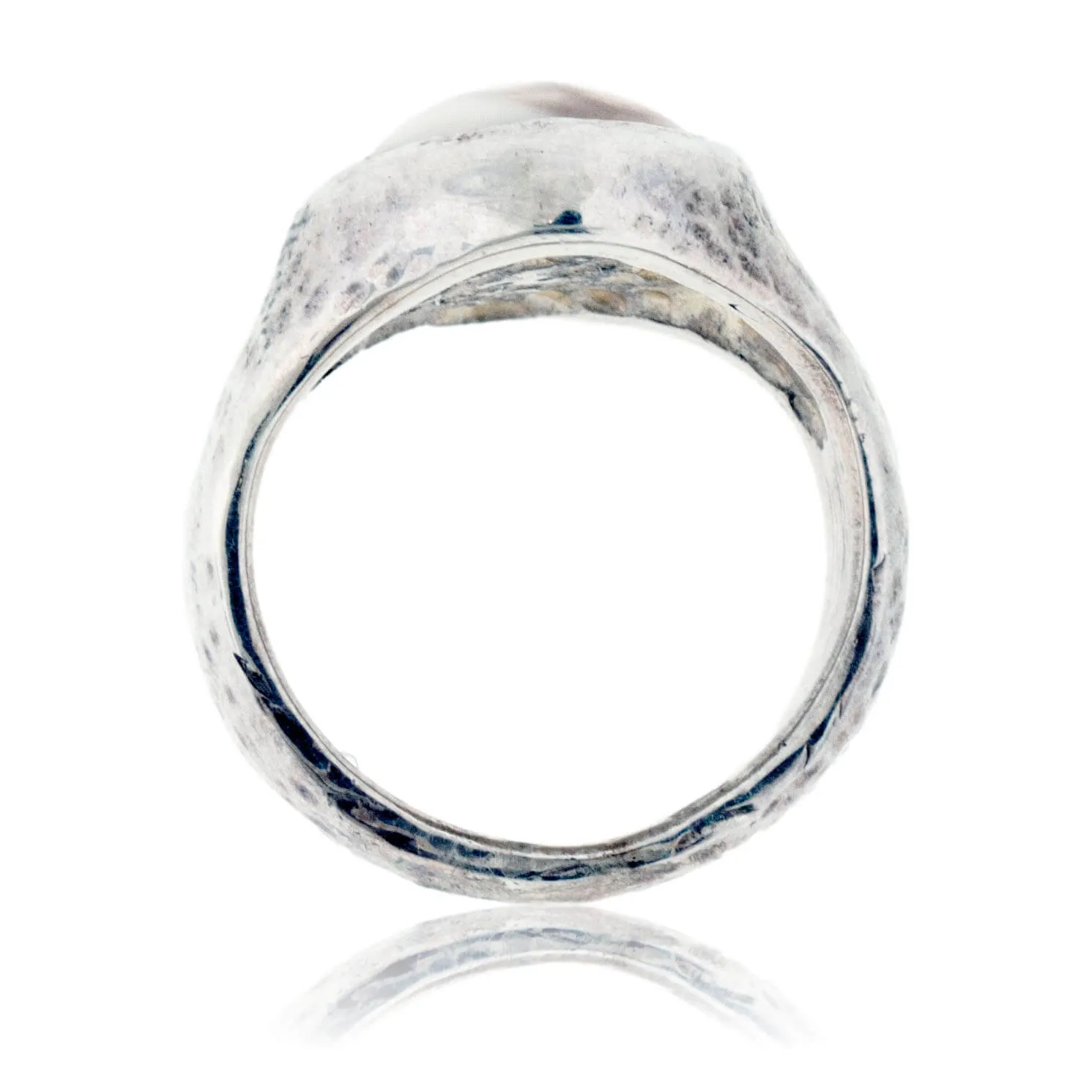 Hammered Simple Elk Ivory Ring