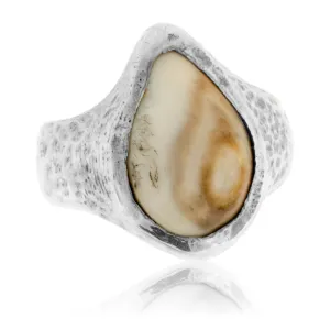 Hammered Simple Elk Ivory Ring