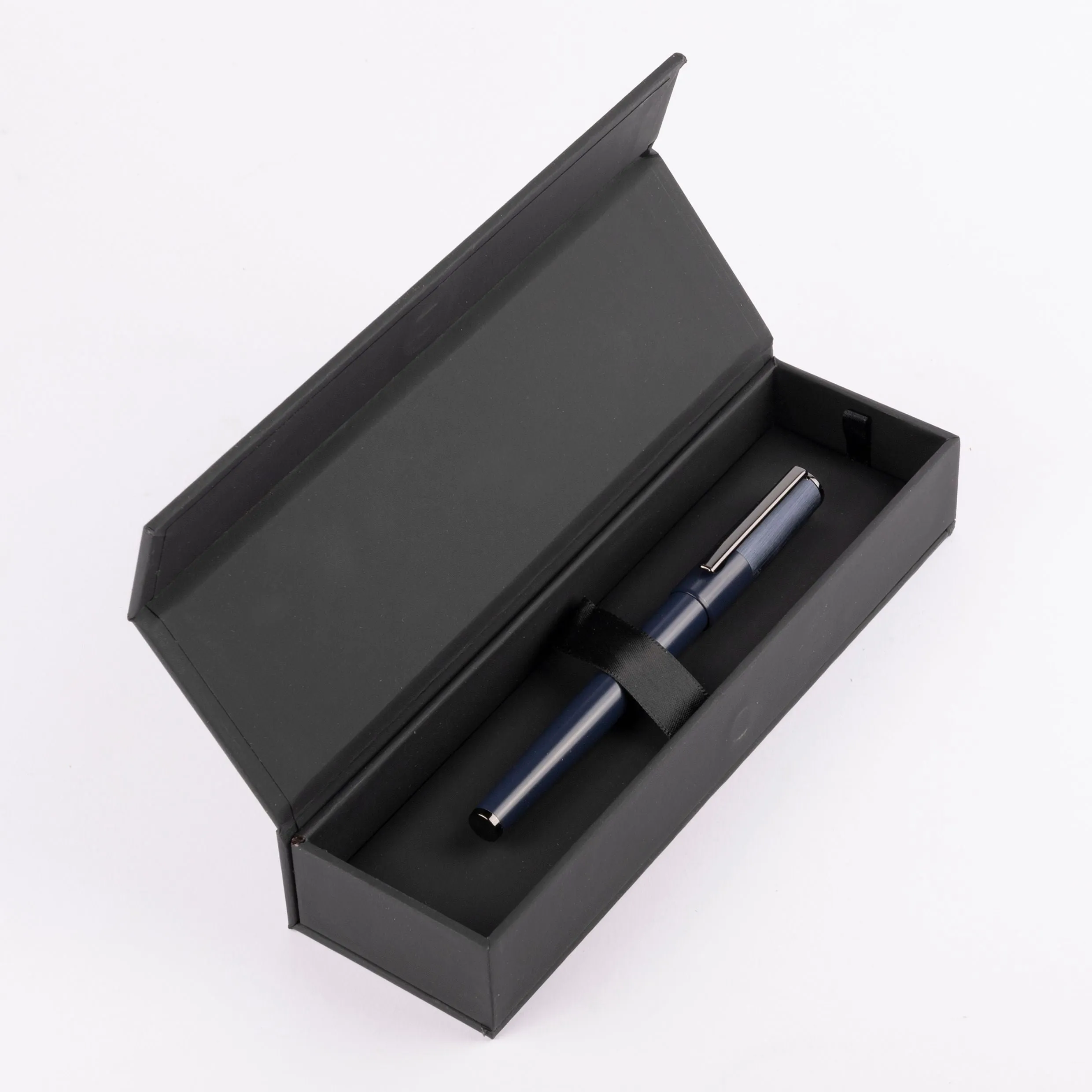 HUGO BOSS HSN1895N-Rollerball pen Gear Minimal All Navy