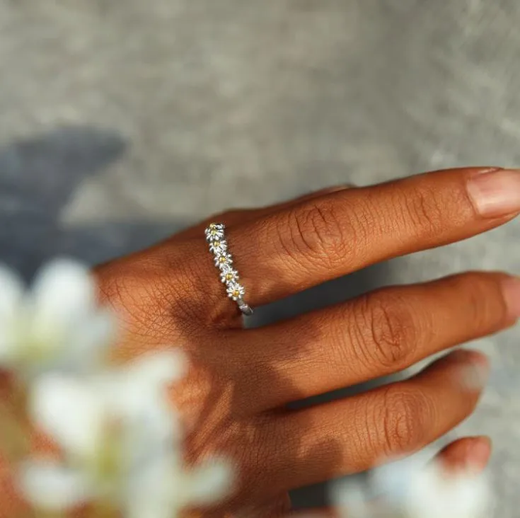 I Think About You Every Daisy Ring