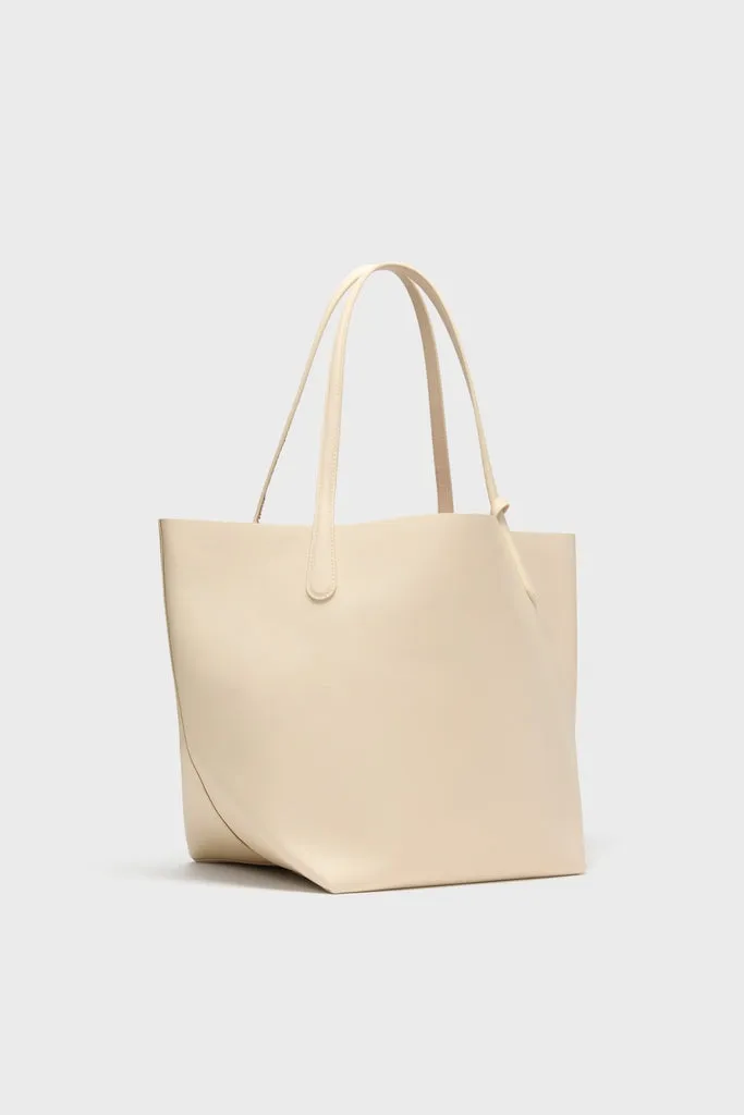Jasmine and Flamma Everyday Soft Tote