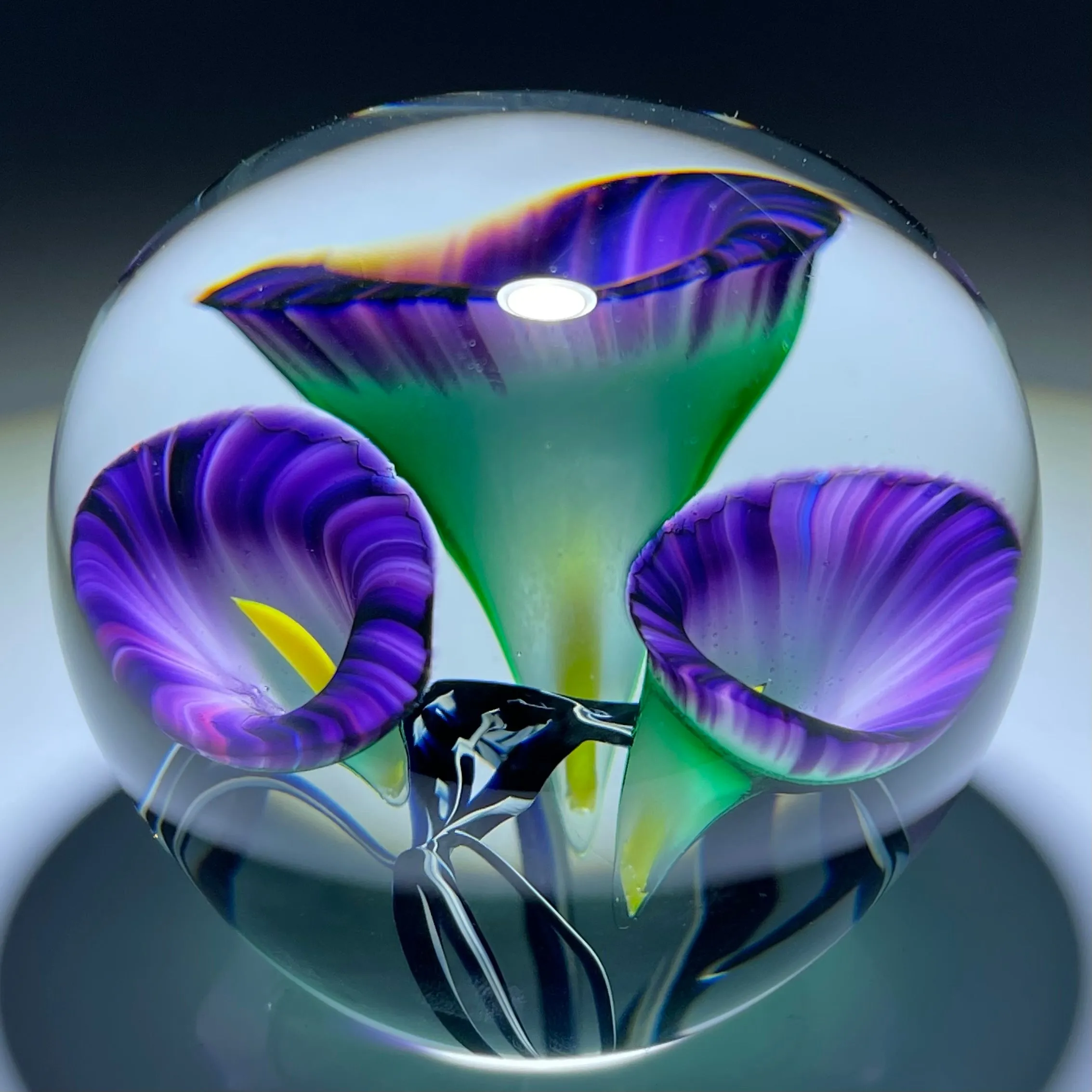 Jeremiah Lotton 2004 Torchwork Purple Calla Lily Trumpet Flowers Glass Paperweight