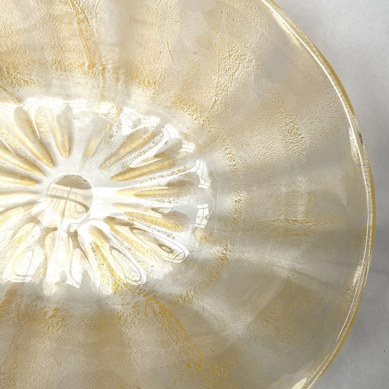 Large Italian Murano Archimede Seguso Gold Leaf Glass Center Bowl