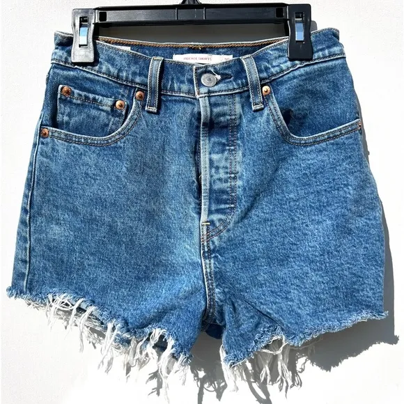 Levi’s Shorts ribcage denim cutoff jean 25 high rise