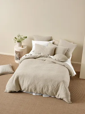 LINEN HOUSE VISTA PEBBLE QUILT COVER SET