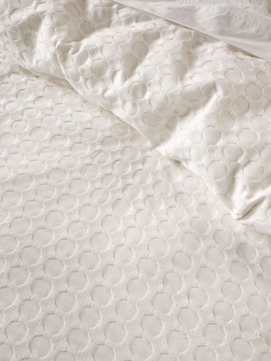 LINEN HOUSE VISTA WHITE QUILT COVER SET