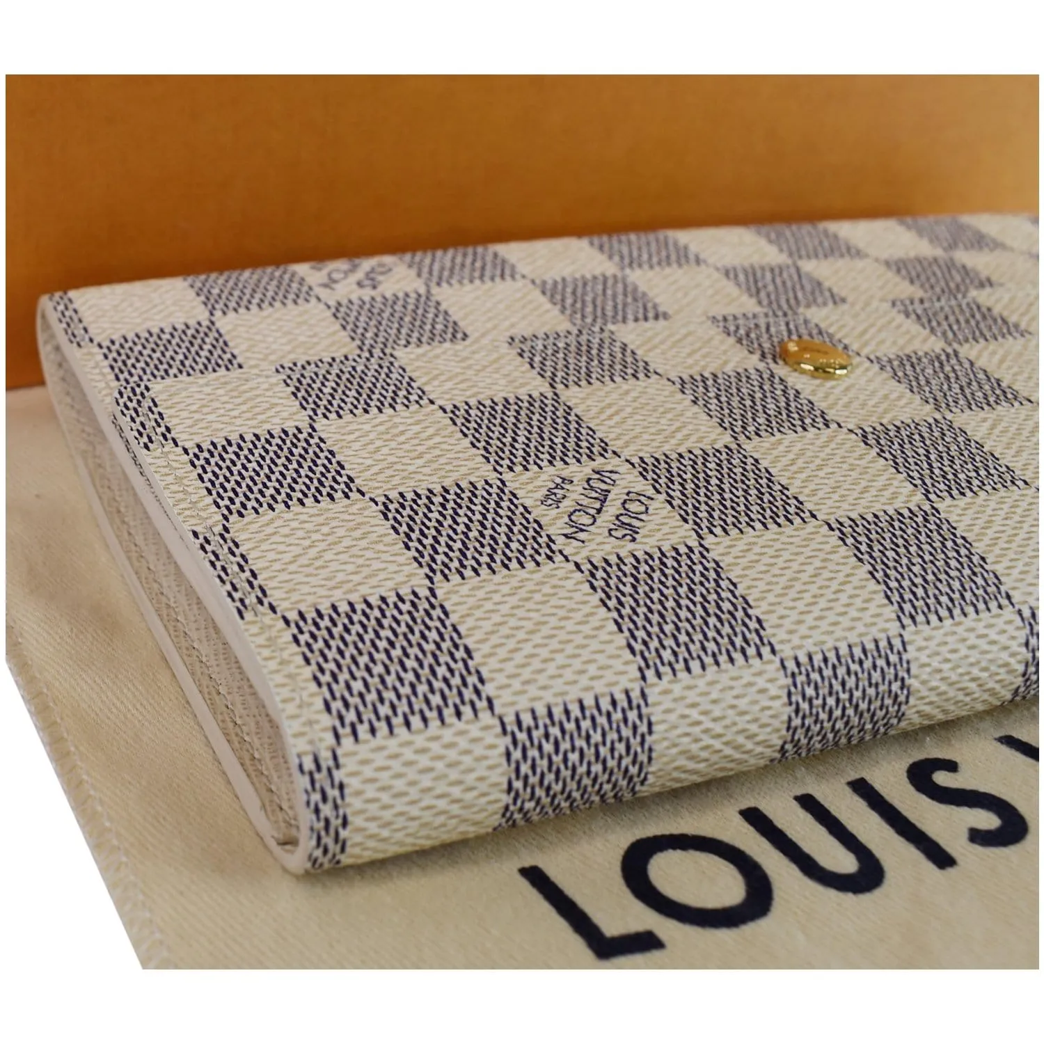 LOUIS VUITTON Damier Azur Sarah Wallet White