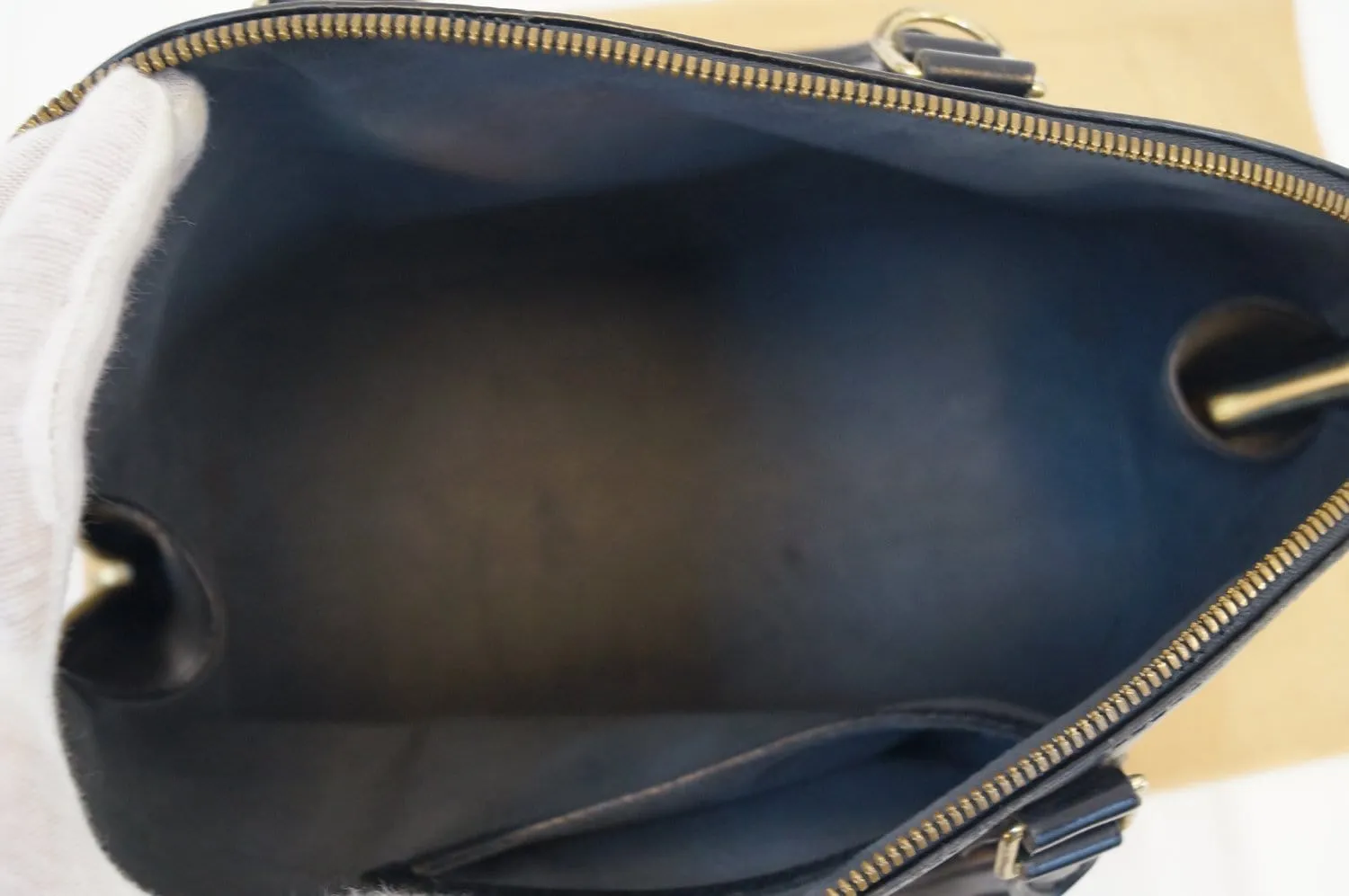 LOUIS VUITTON Epi Leather Alma PM Black Satchel Handbag