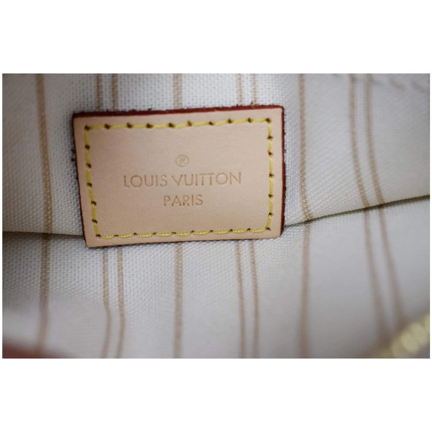 LOUIS VUITTON Neverfull MM Damier Azur Pochette Wristlet Pouch White