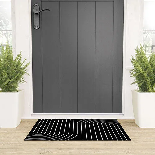 Minimal Line Curvature Black Welcome Mat