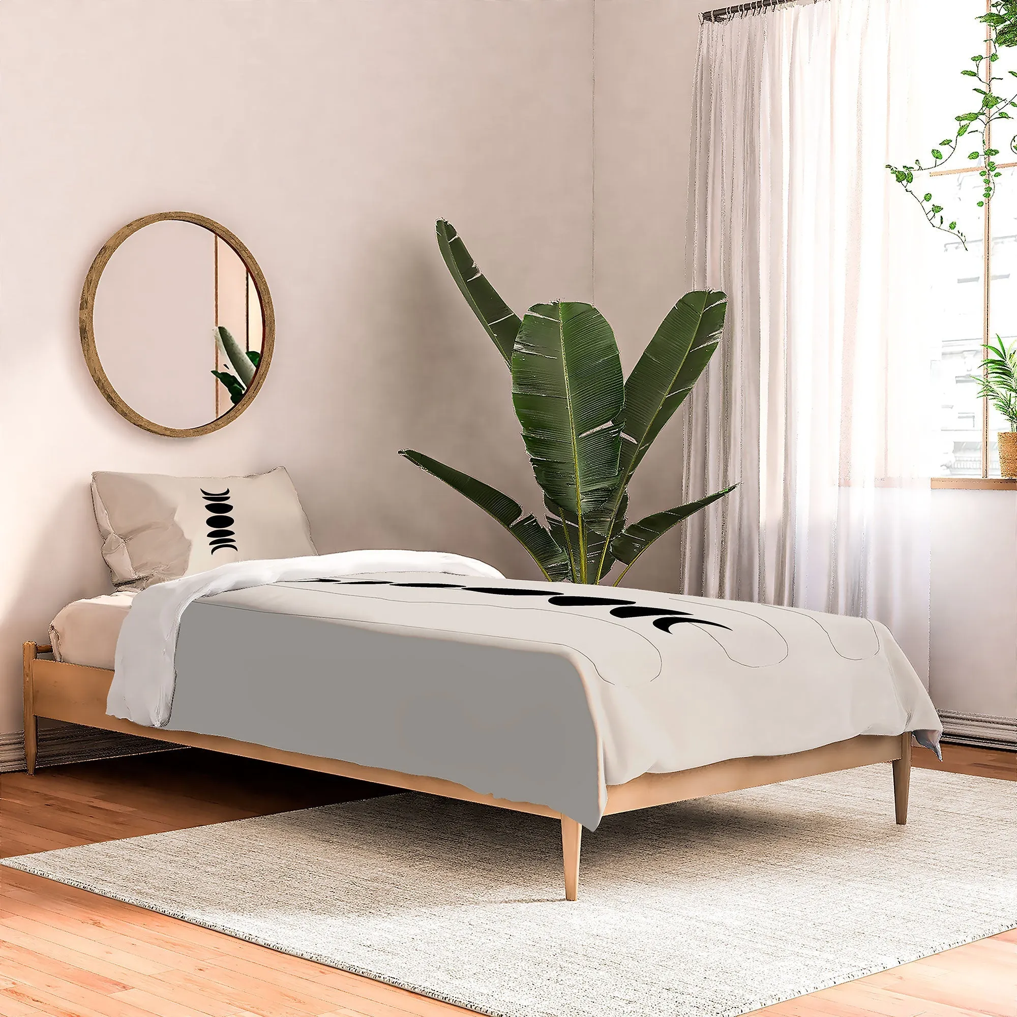 MINIMAL MOON PHASES WHITE DUVET / COMFORTER