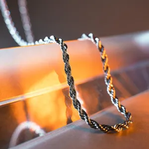 Minimal Silver Rope Chain