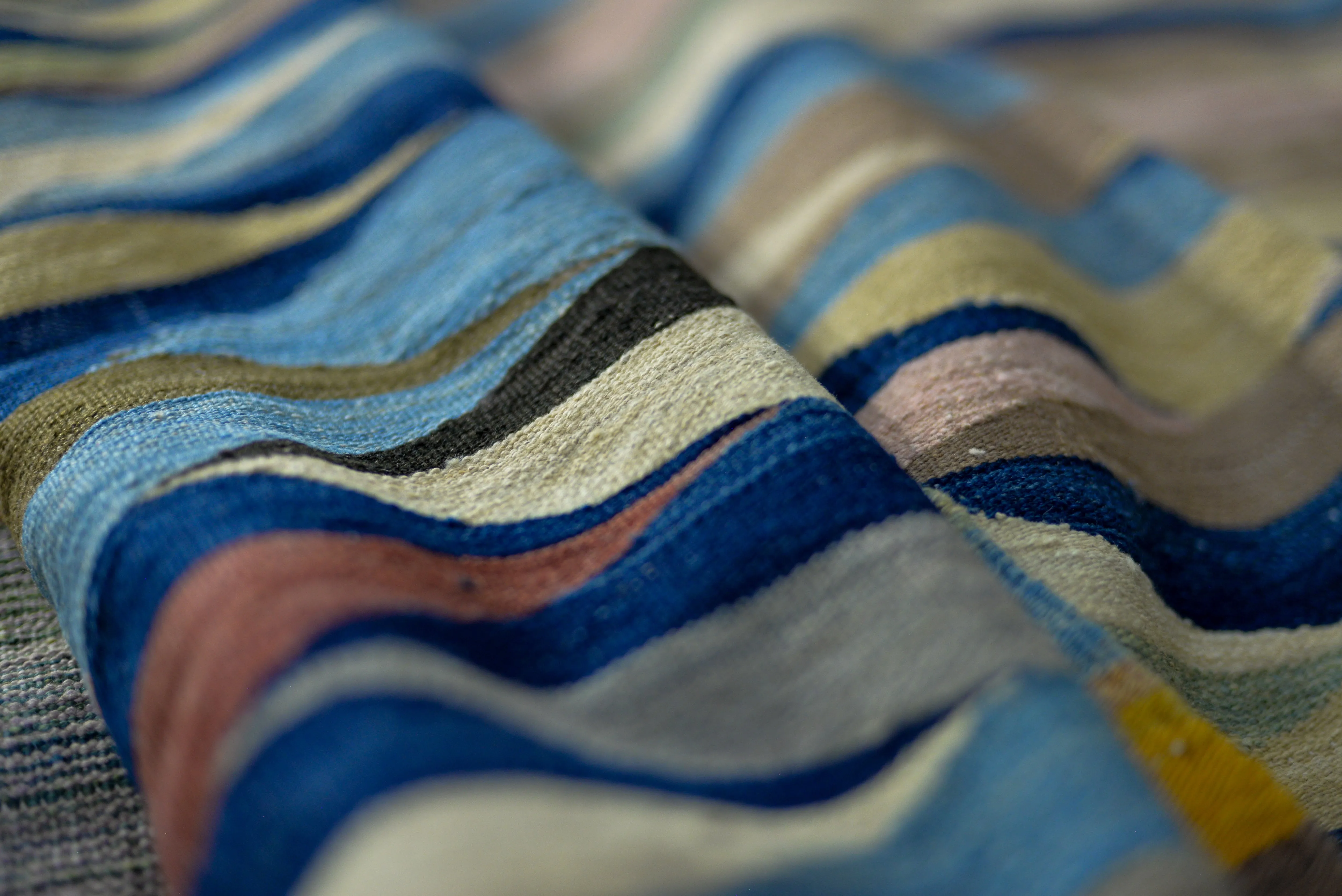 Modern Kilim 6'10" x 9'11"