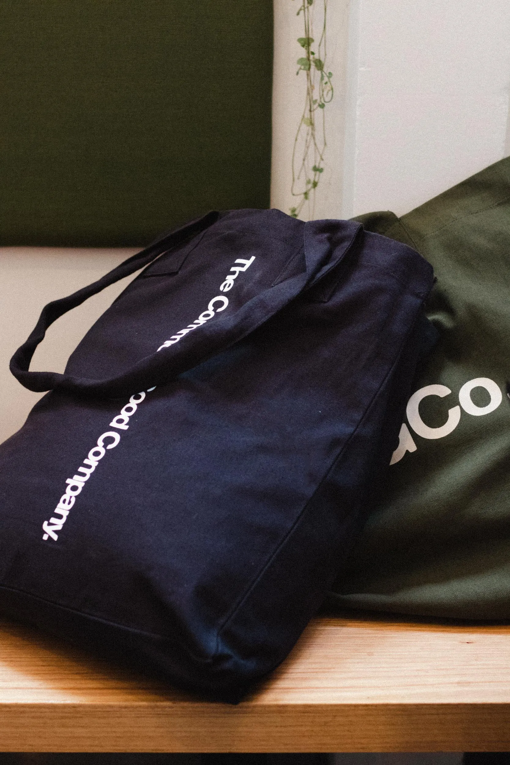 Natural 100% Recycled Cotton Everyday Tote - Longform Logo