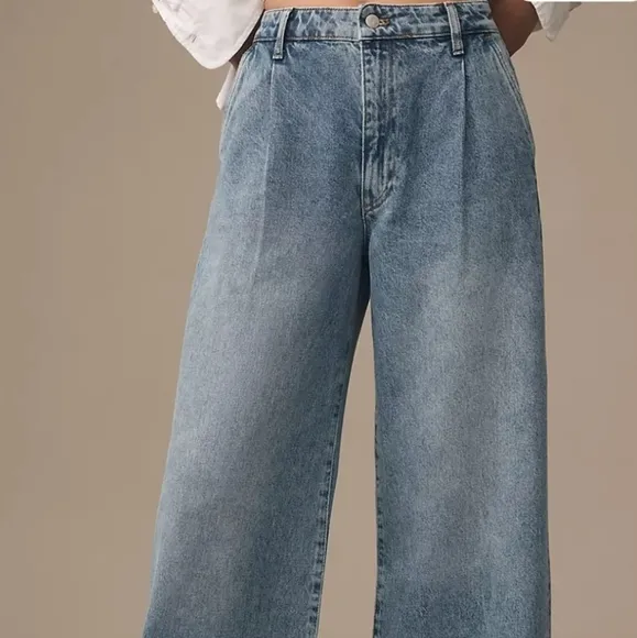 NEW Pilcro High-Rise Pleated Cuff Trouser Jeans Wide Leg Denim