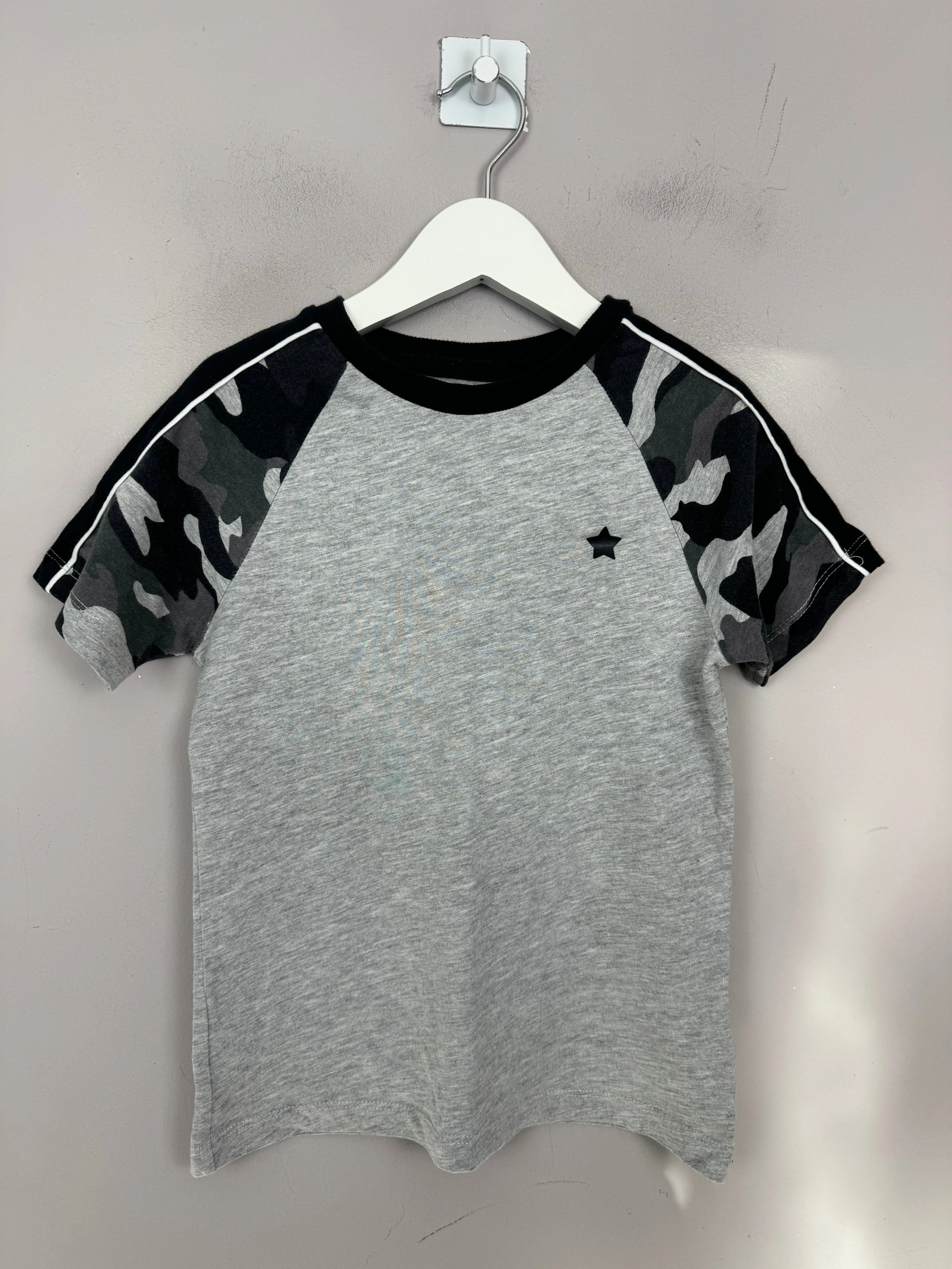 Next Grey Raglan T-shirt 4-5y