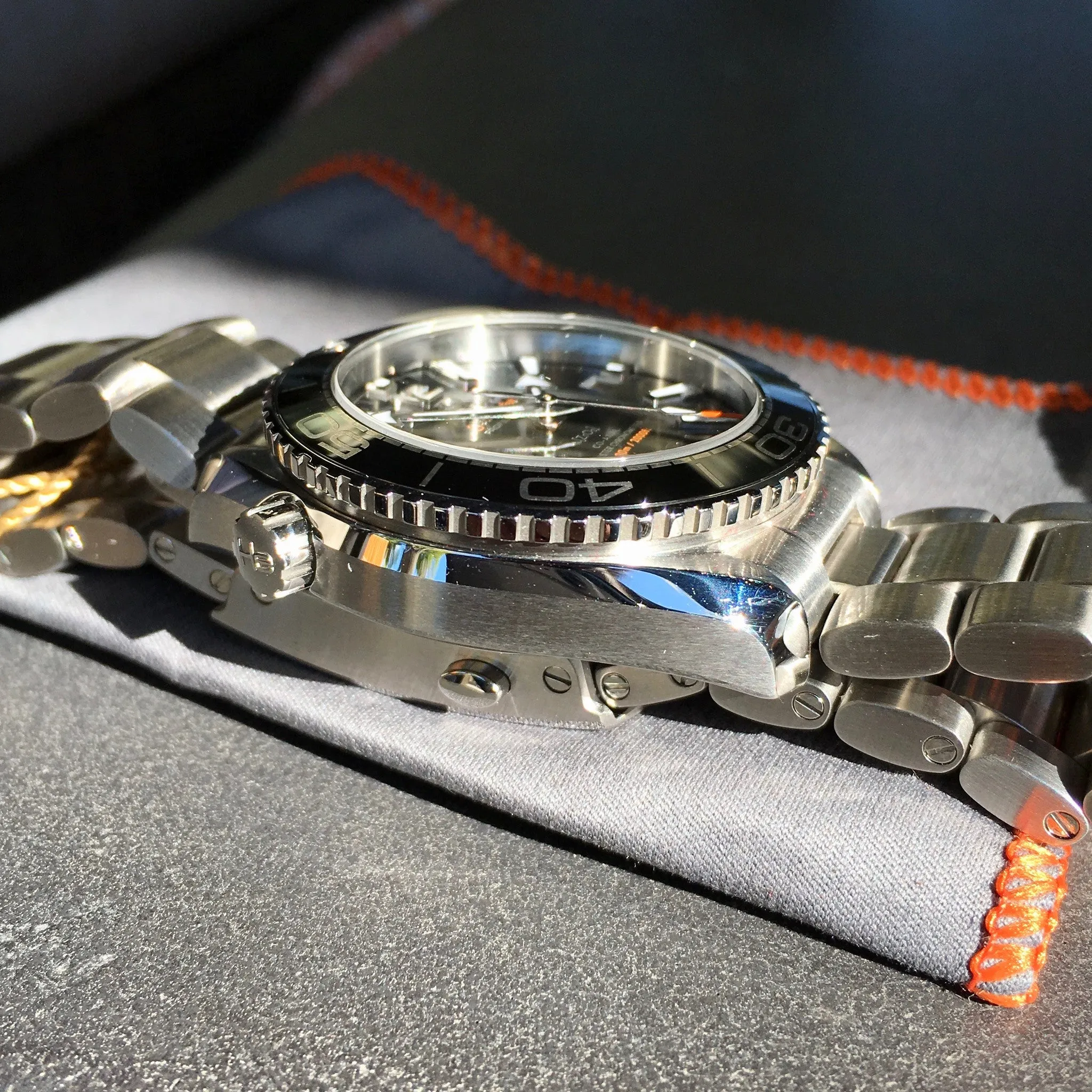 Omega Seamaster 215.30.40.20.01.001 Planet Ocean 600M Automatic Watch