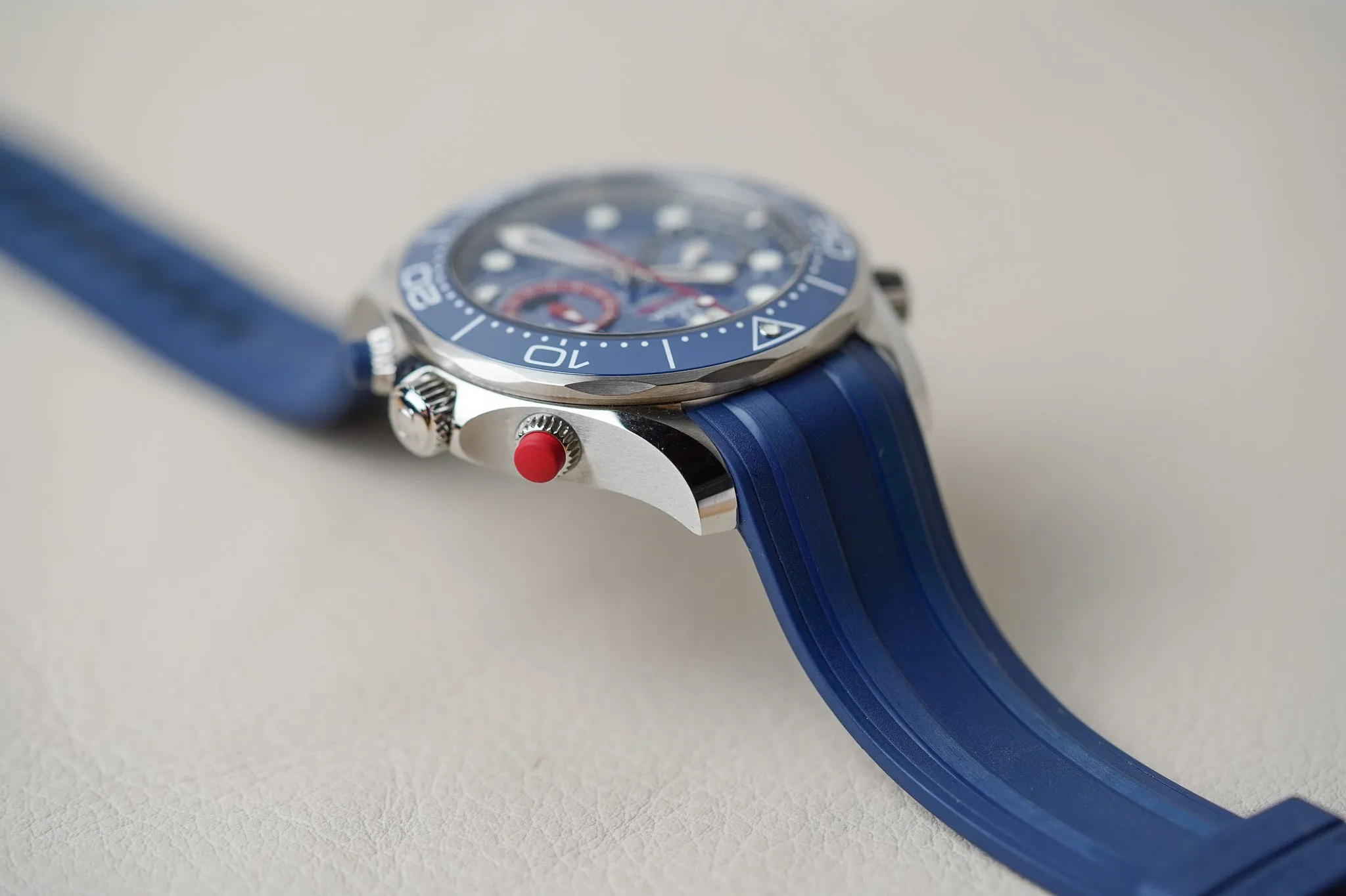 Omega Seamaster 300M Chronograph America's Cup 210.30.44.51.03.002