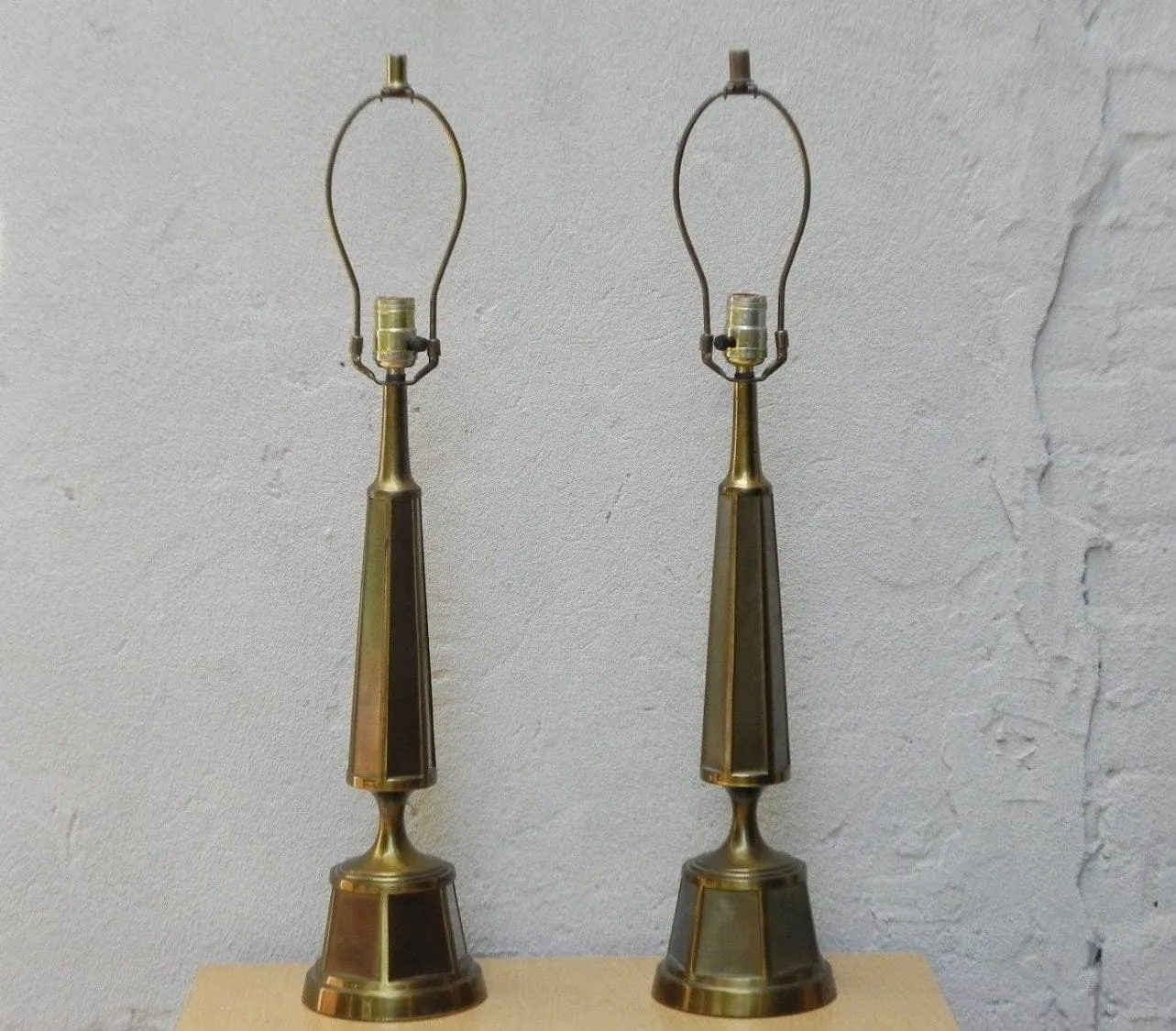 Pair Cast Brass Elegant Modern Obelisk Table Lamps, Late 1970s