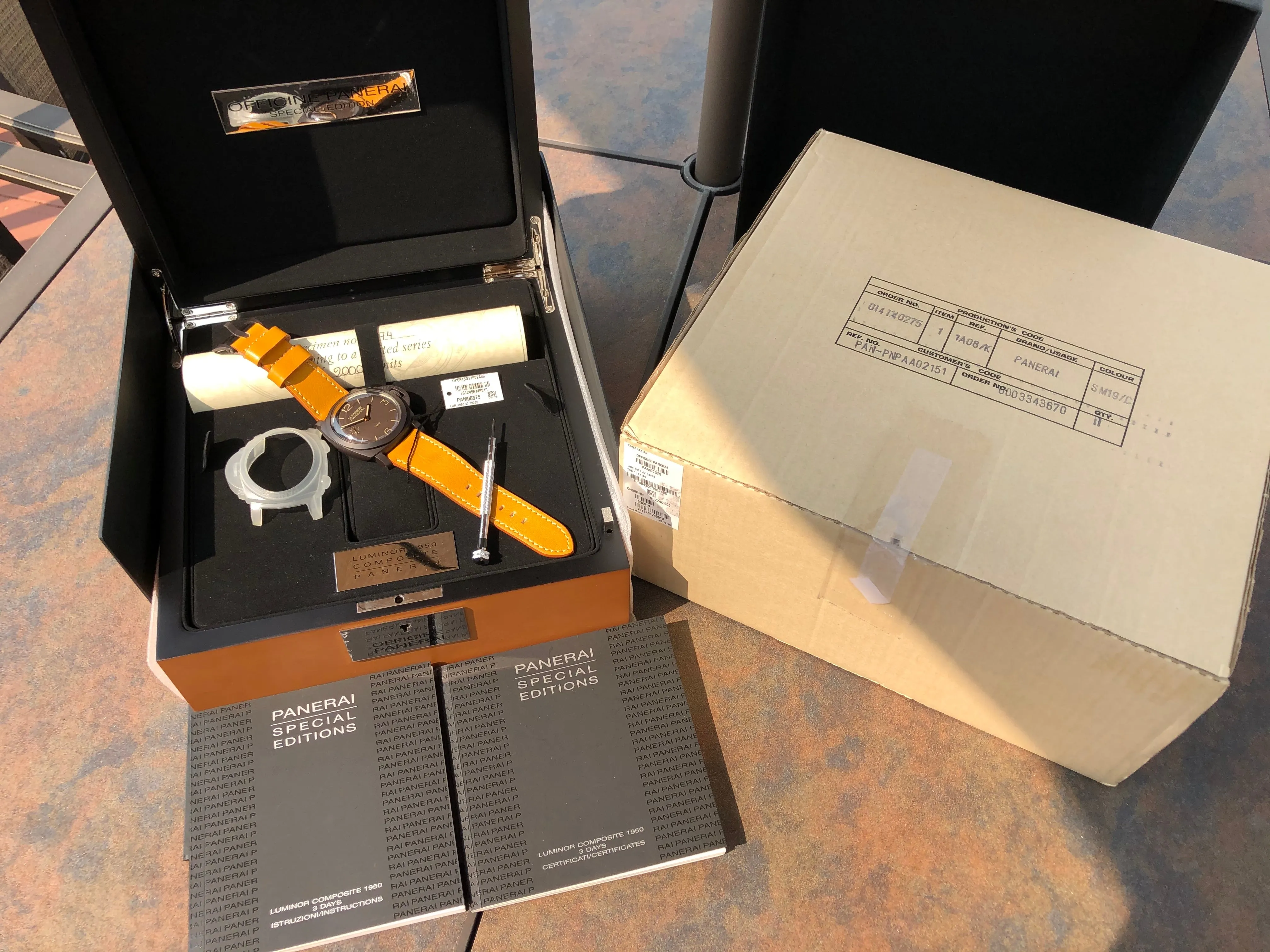Panerai Luminor 1950 Composite 3 Days PAM 375 47mm Ceramic Wristwatch Box Papers