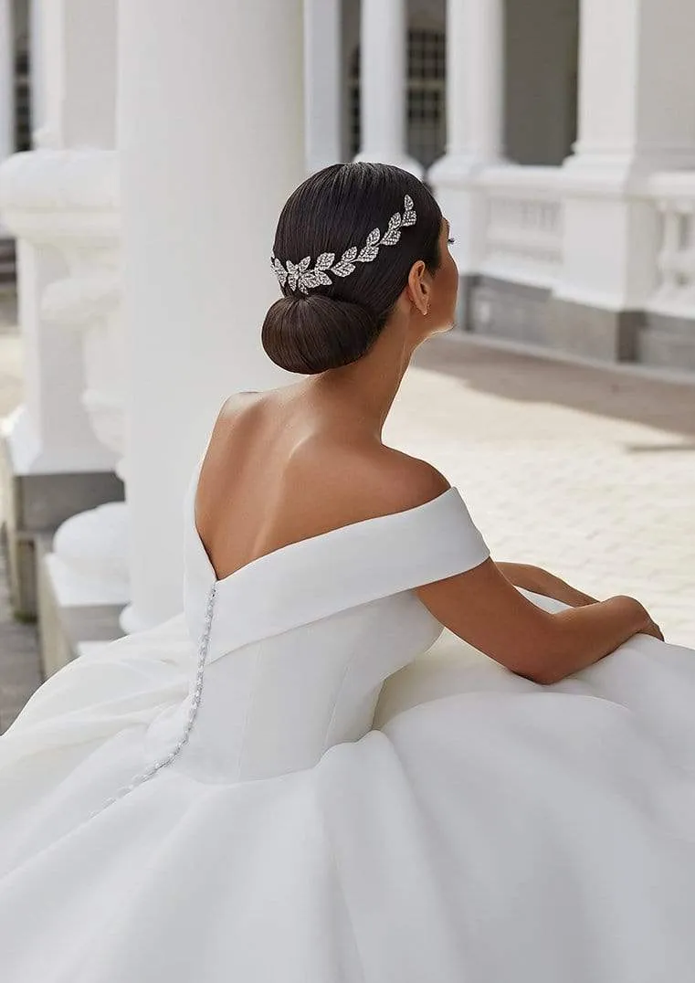 Pronovias: Farrah