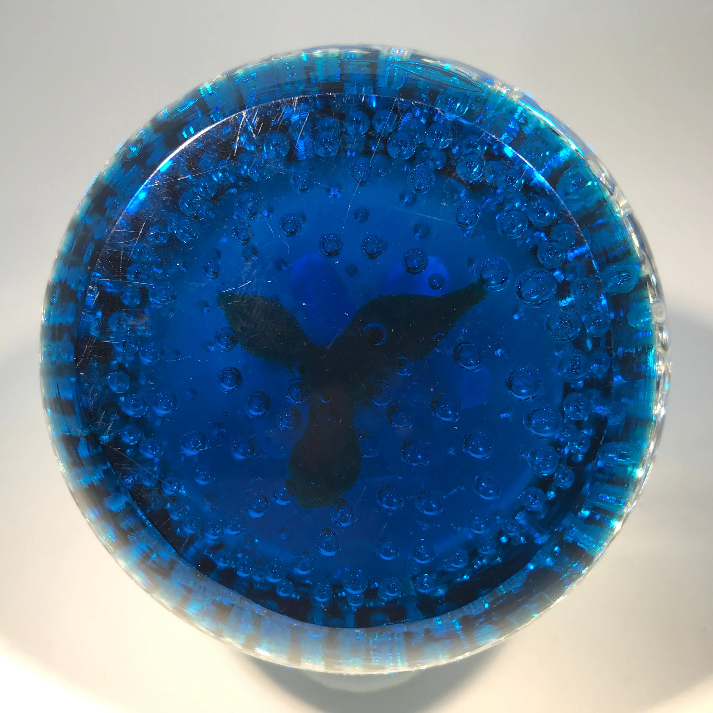 Rare Vintage Murano Ferro Lazzarini Art Glass Paperweight Lampwork Flower in the Rain