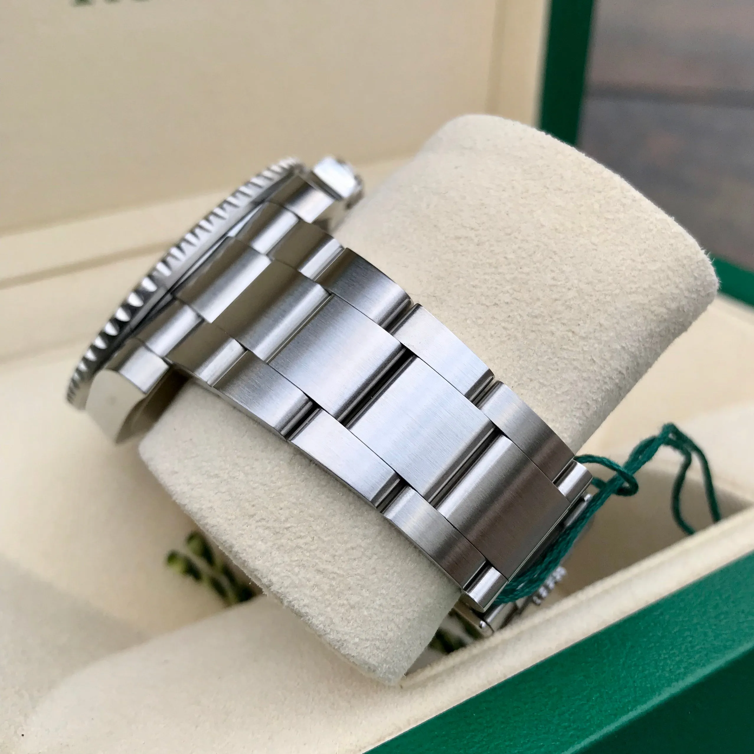 Rolex Submariner Date 116610 LN Stainless Steel Ceramic Wristwatch 2016 Box Papers